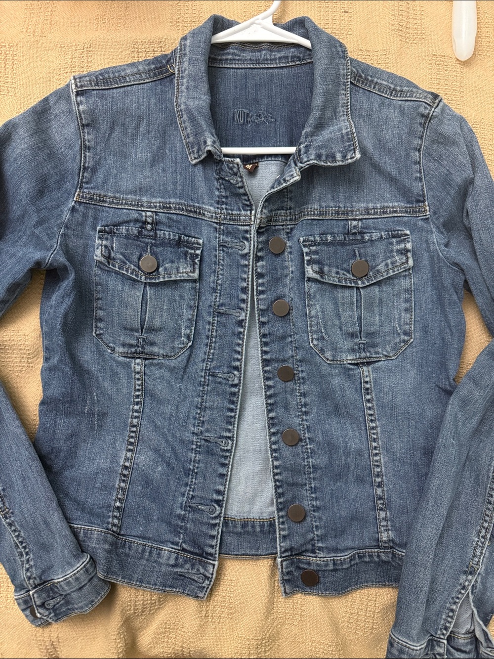 Kut from the Kloth Vintage Blue Denim Jean Jacket